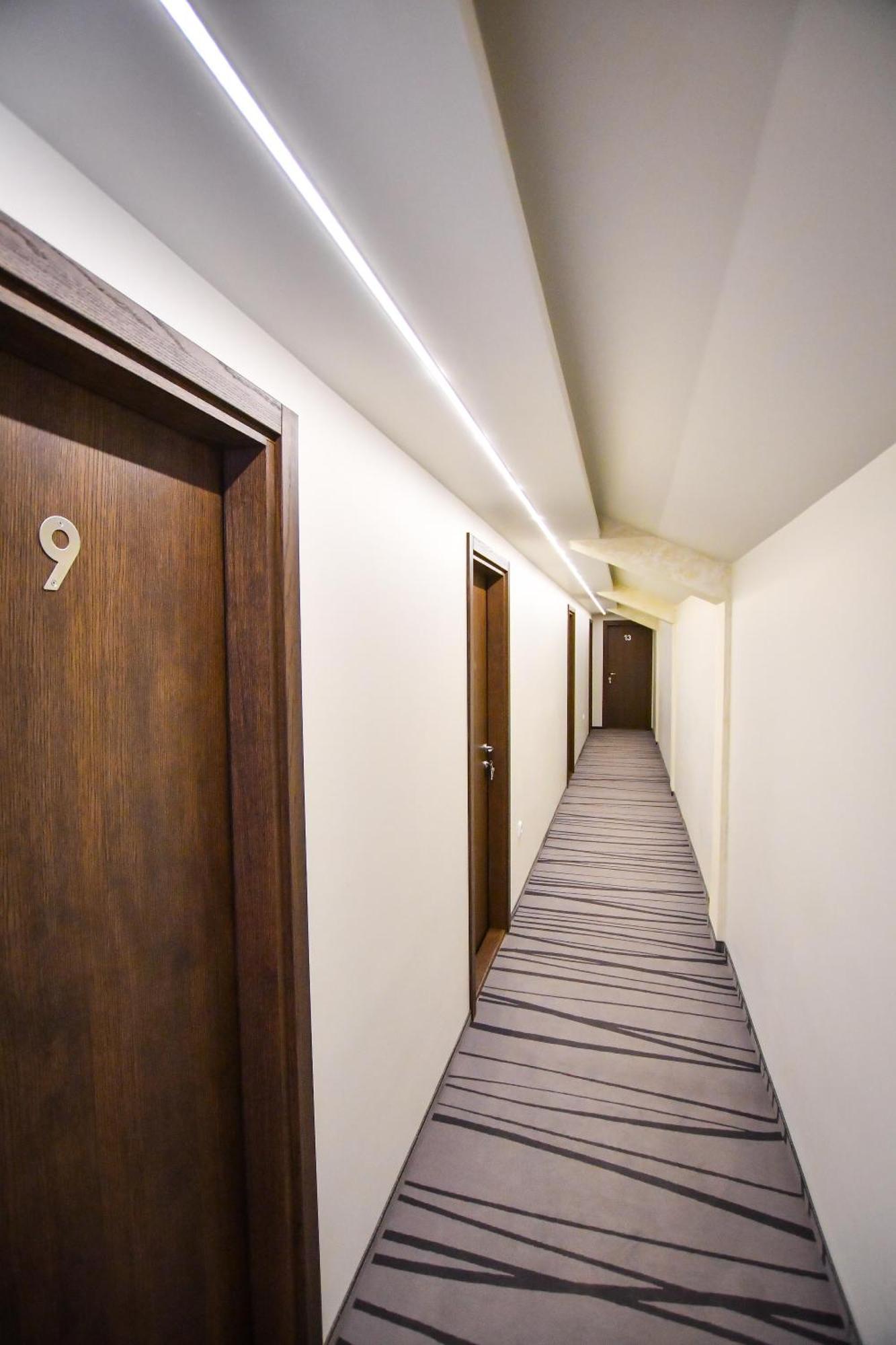 Atrijum Apartments And Rooms Kladovo Eksteriør billede